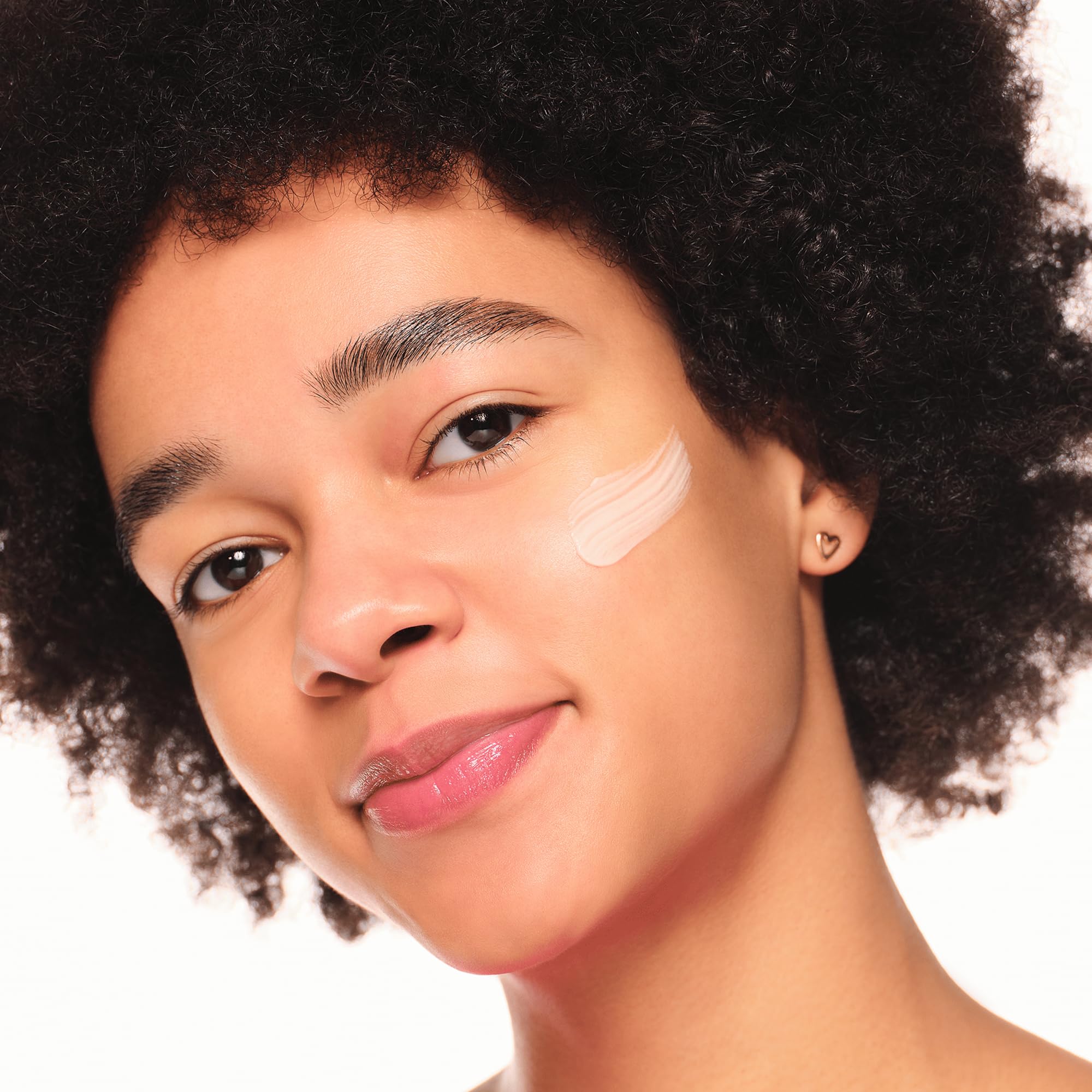 essence Silky Blur Primer pore-blur view hints at refined texture.