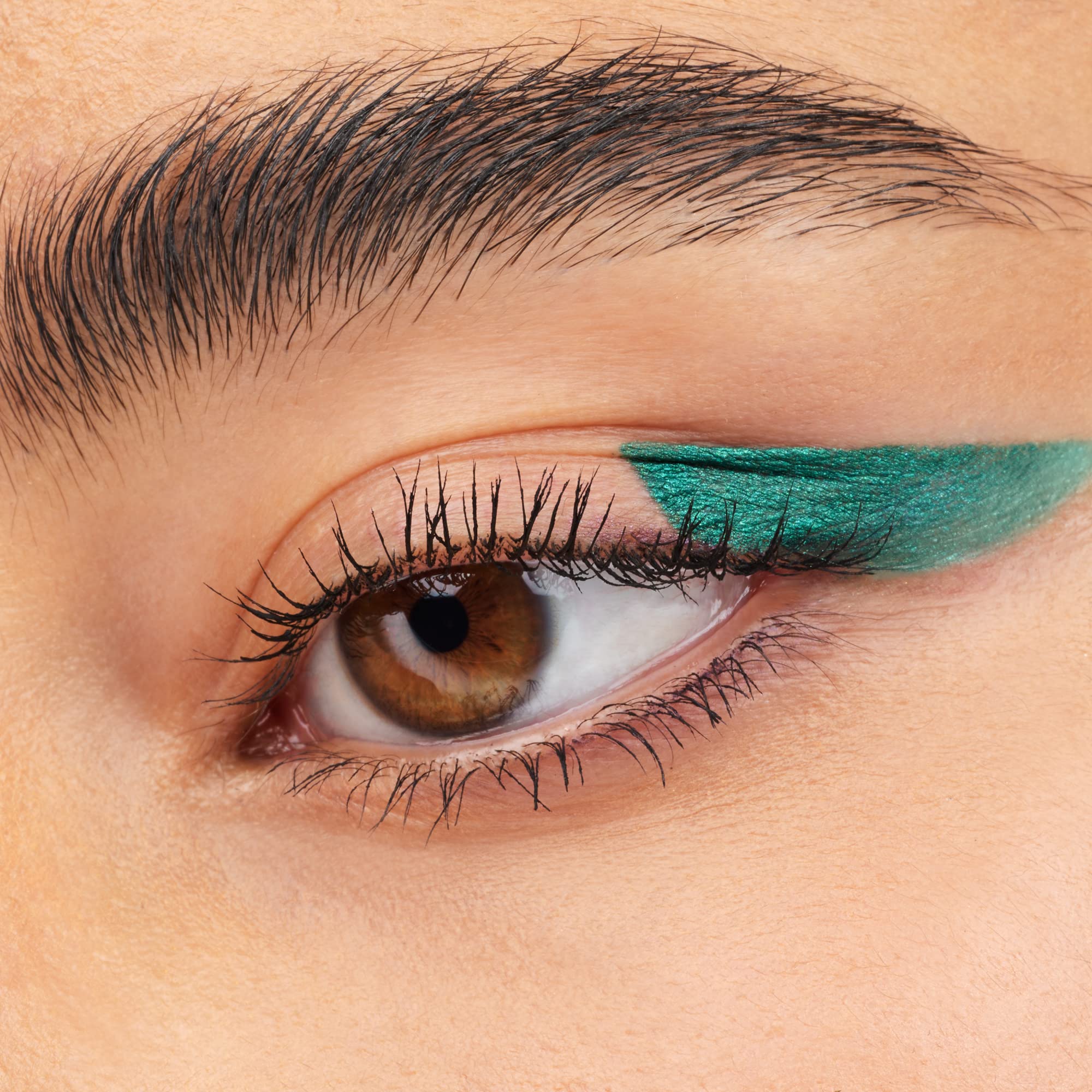 essence Stay & Play offers vibrant shades for customizable eye makeup.