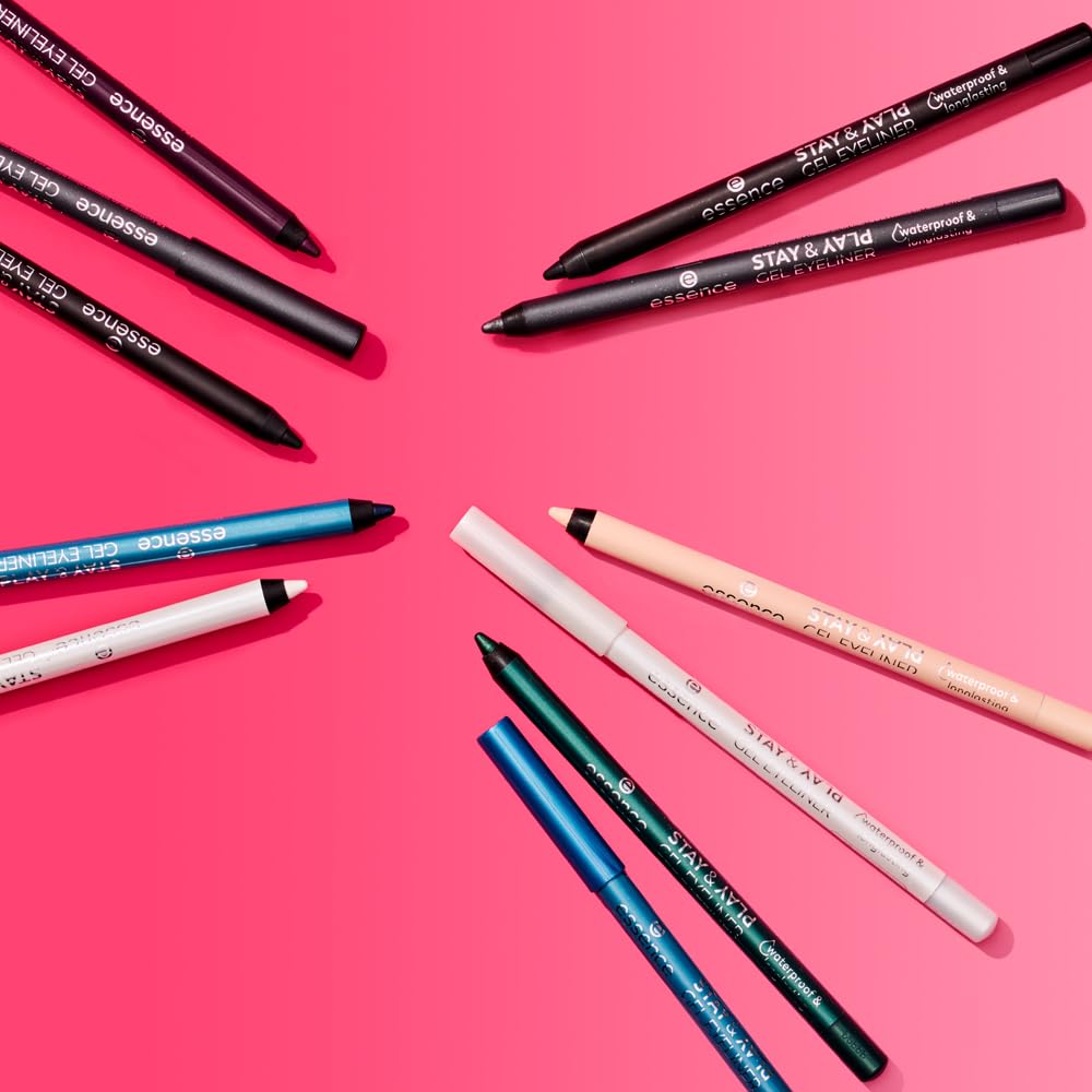 essence Stay & Play stays smudge-proof from morning to night.