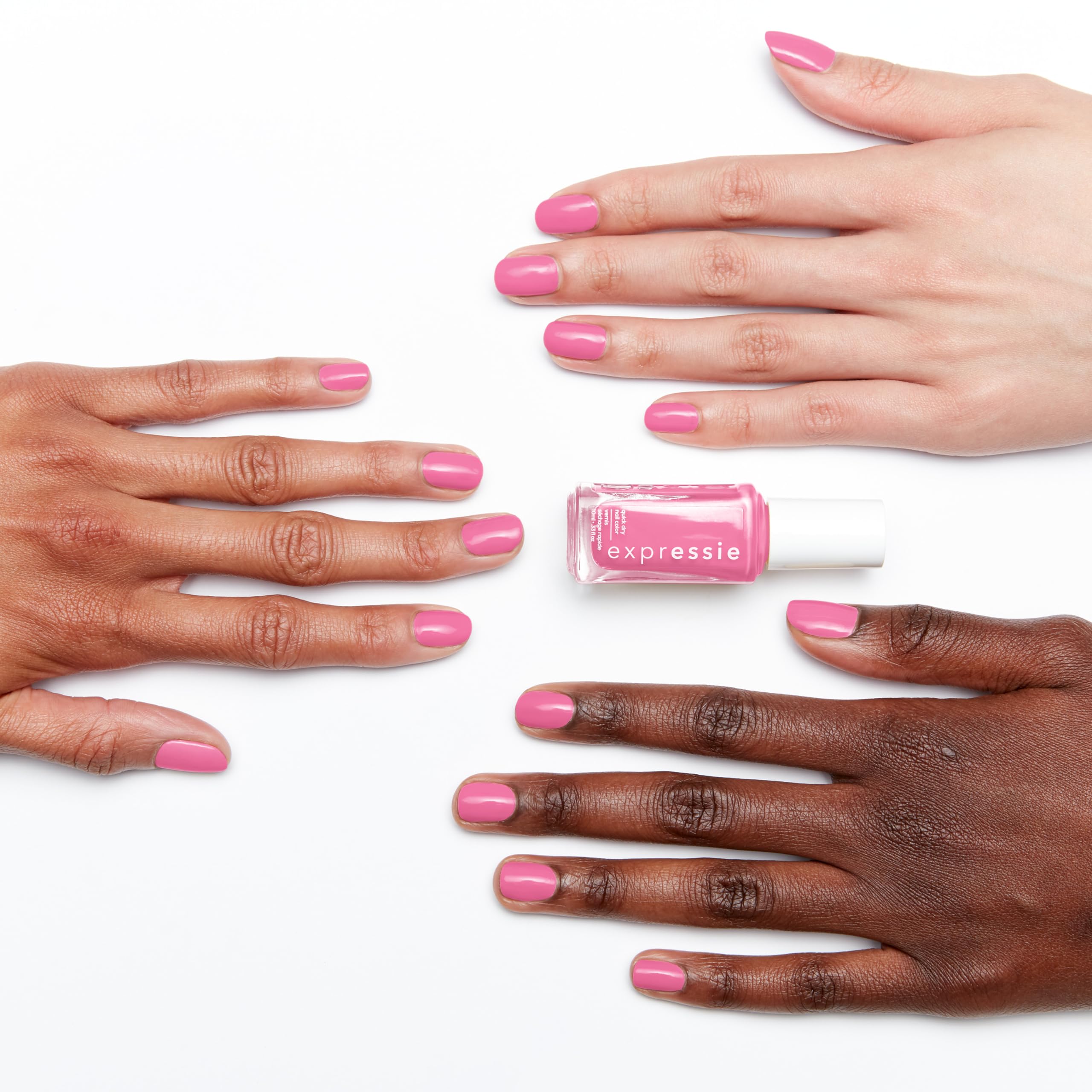 essie Expressie fast-dry finish demonstrates color drying in about a minute