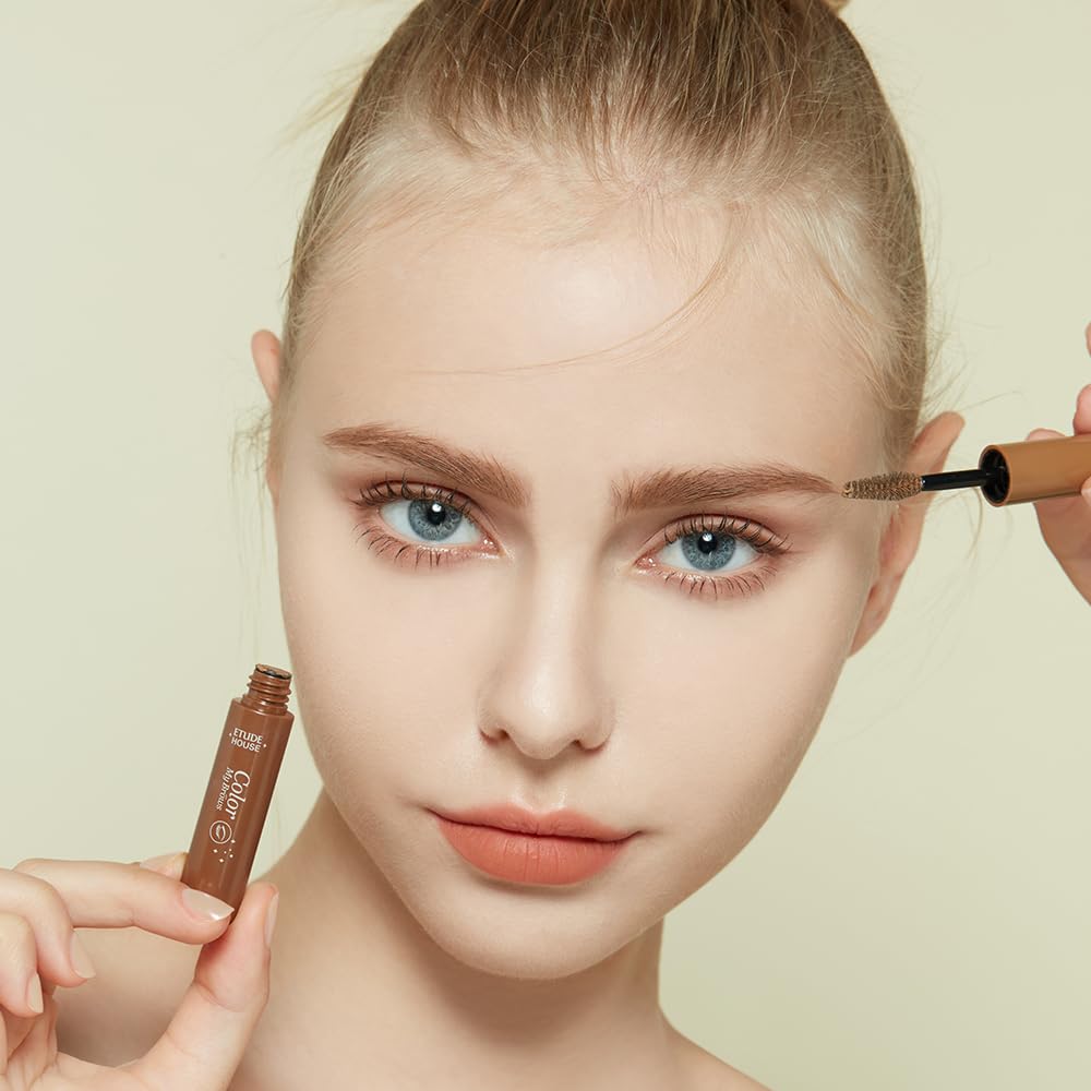 Easy daily tinting routine with quick, precise ETUDE application.