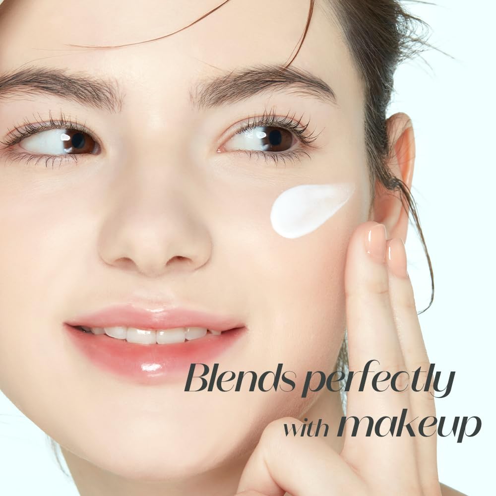 ETUDE Sunprise sunscreen applied evenly for sebum-free finish