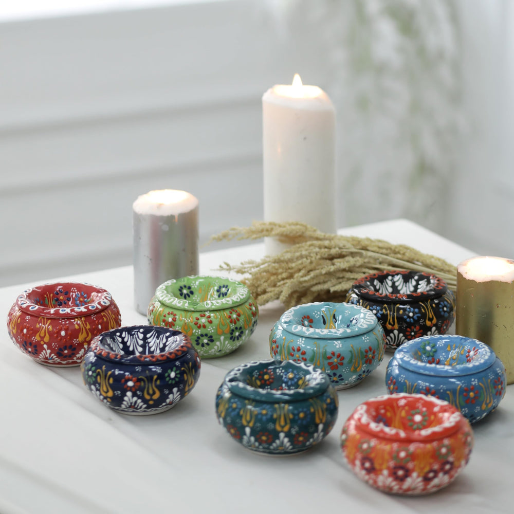 EVANILIFE gift-worthy ceramic jar adds a thoughtful touch to any room