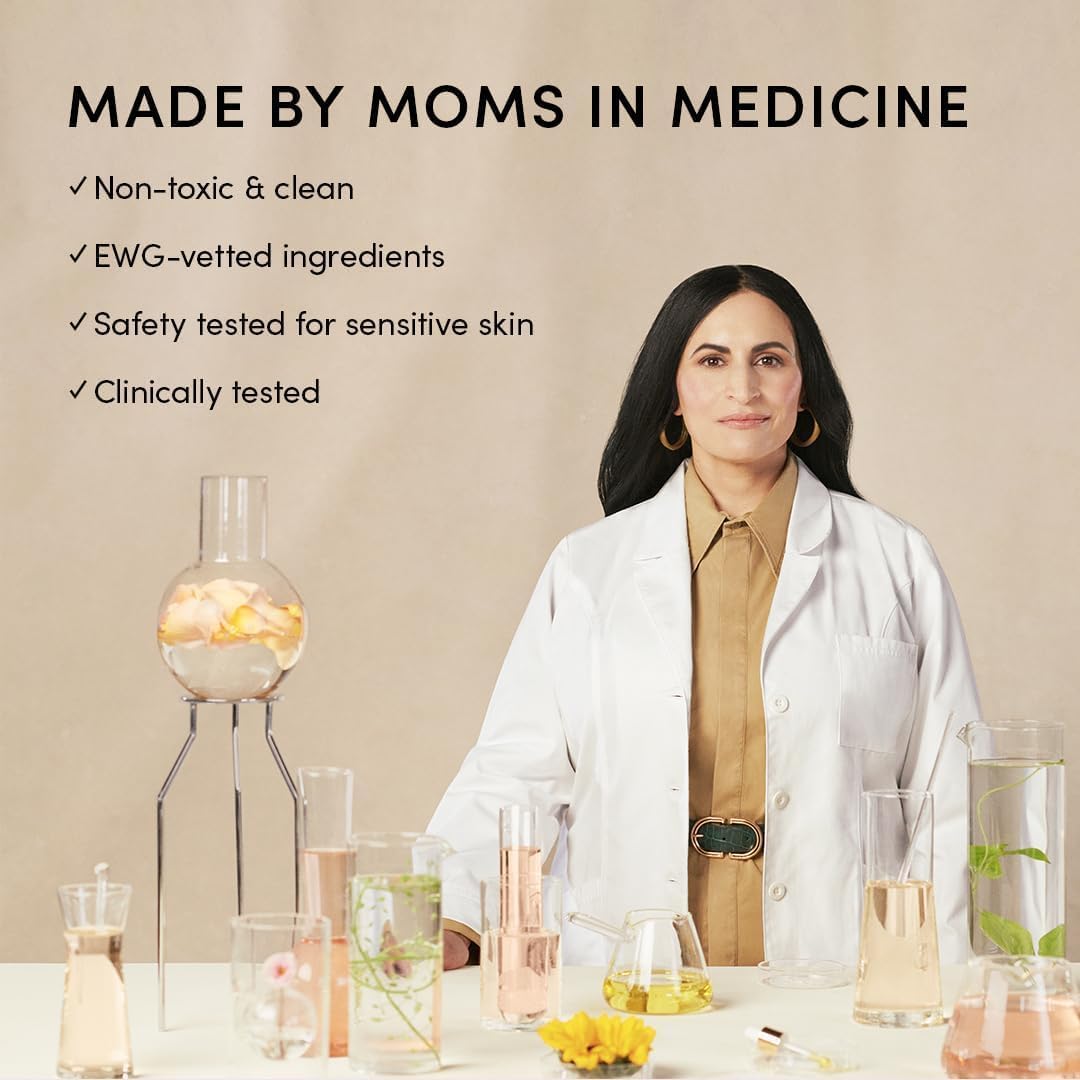 Evereden family bath time scene suggests safe daily use for children and caregivers.