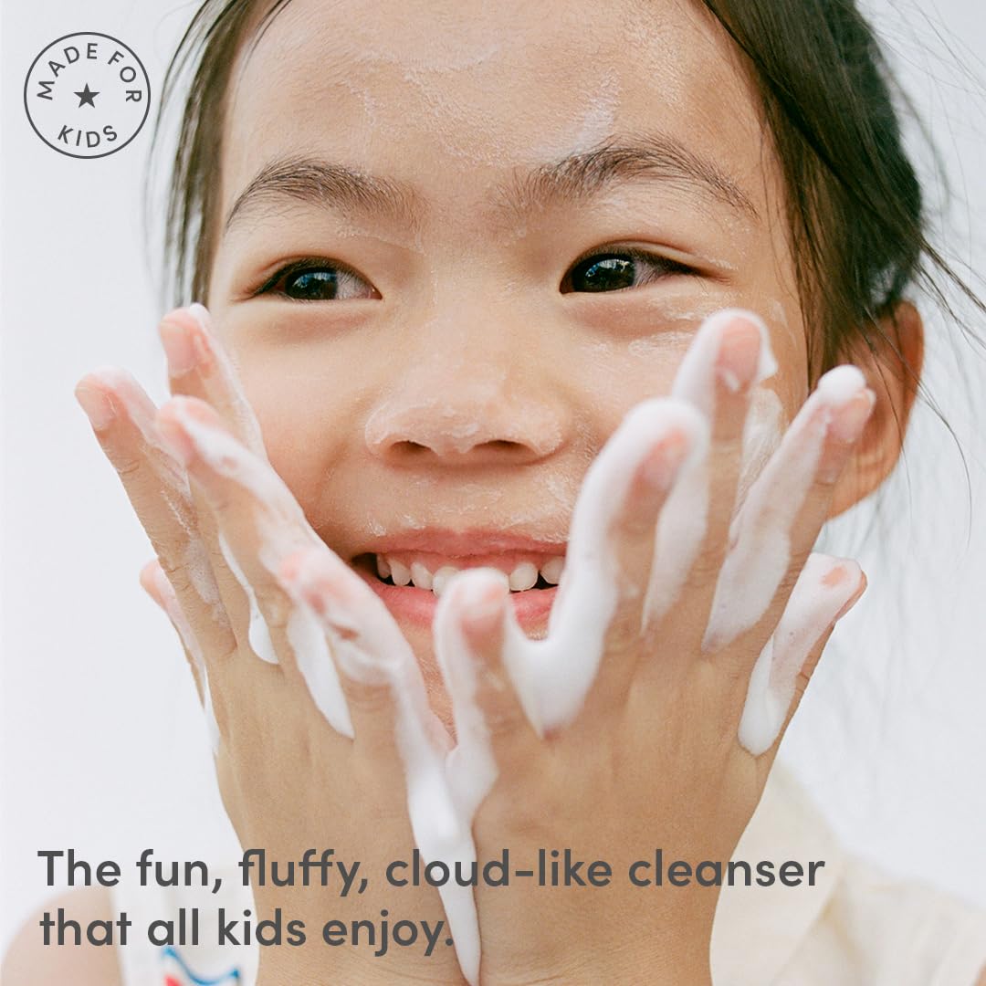 Evereden Kids Cloud Face Wash helps establish a gentle daily routine.