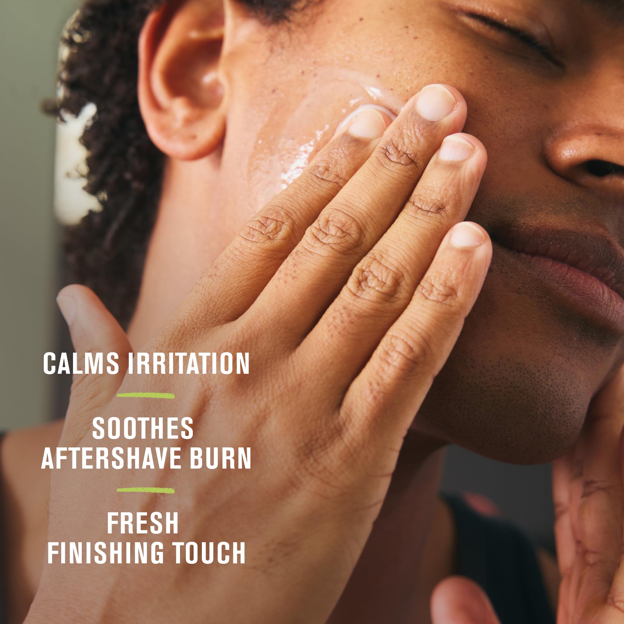 Every Man Jack bottle close-up highlights menthol and aloe soothing notes.