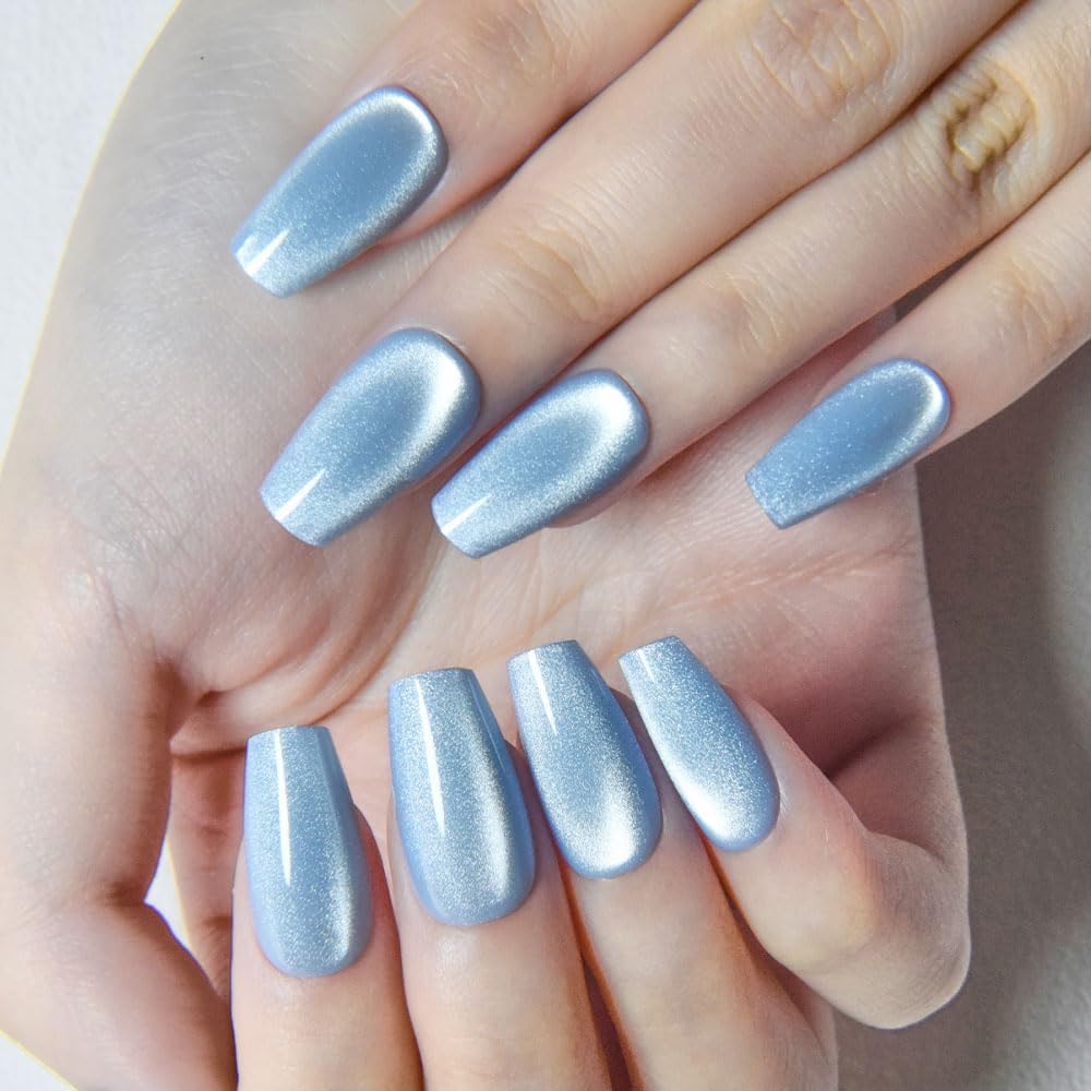 evpct light blue cat eye nails close-up showing shimmering depth and color shift for a chic look