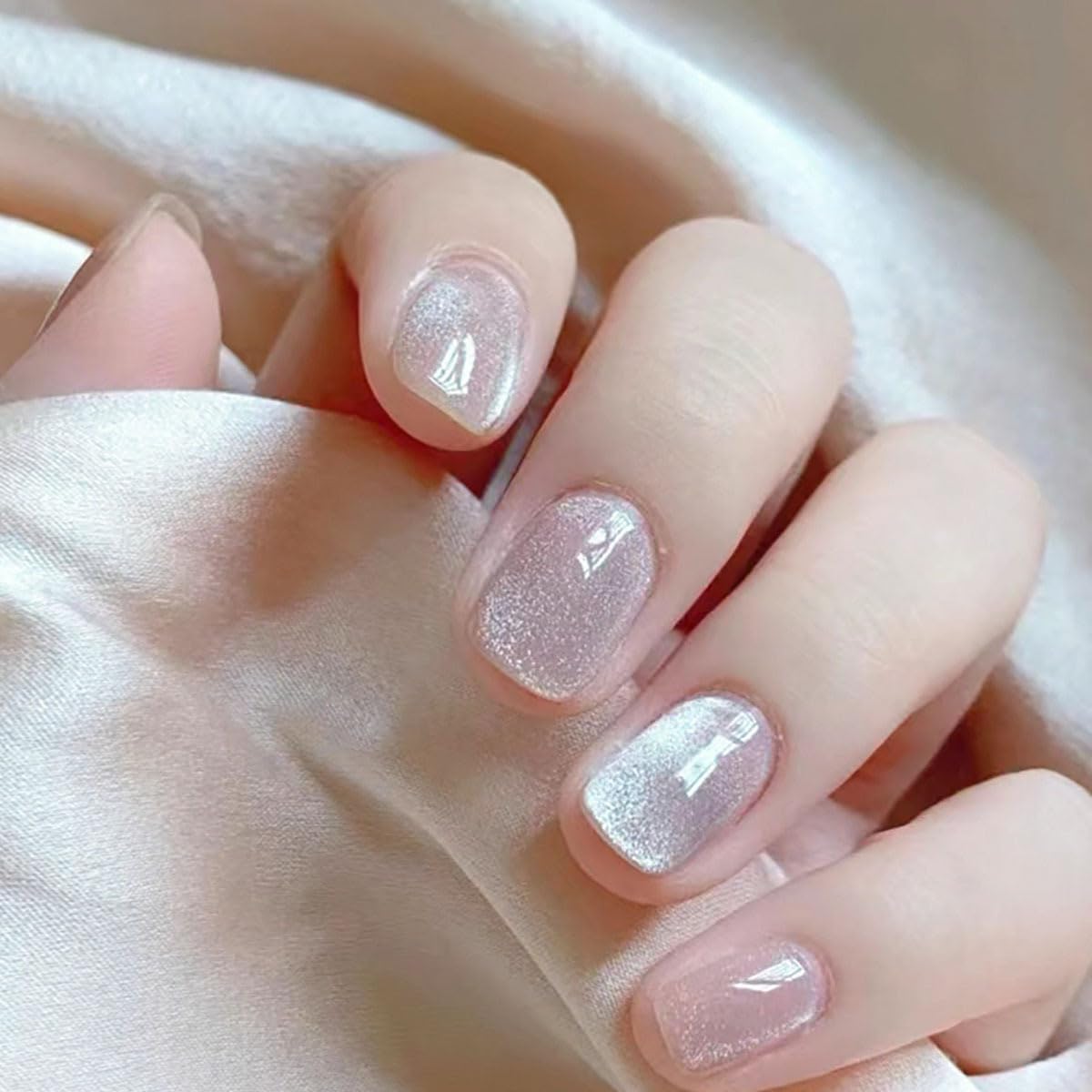 evpct Nude Cat Eye Short Nails with glossy finish for elegant manicures