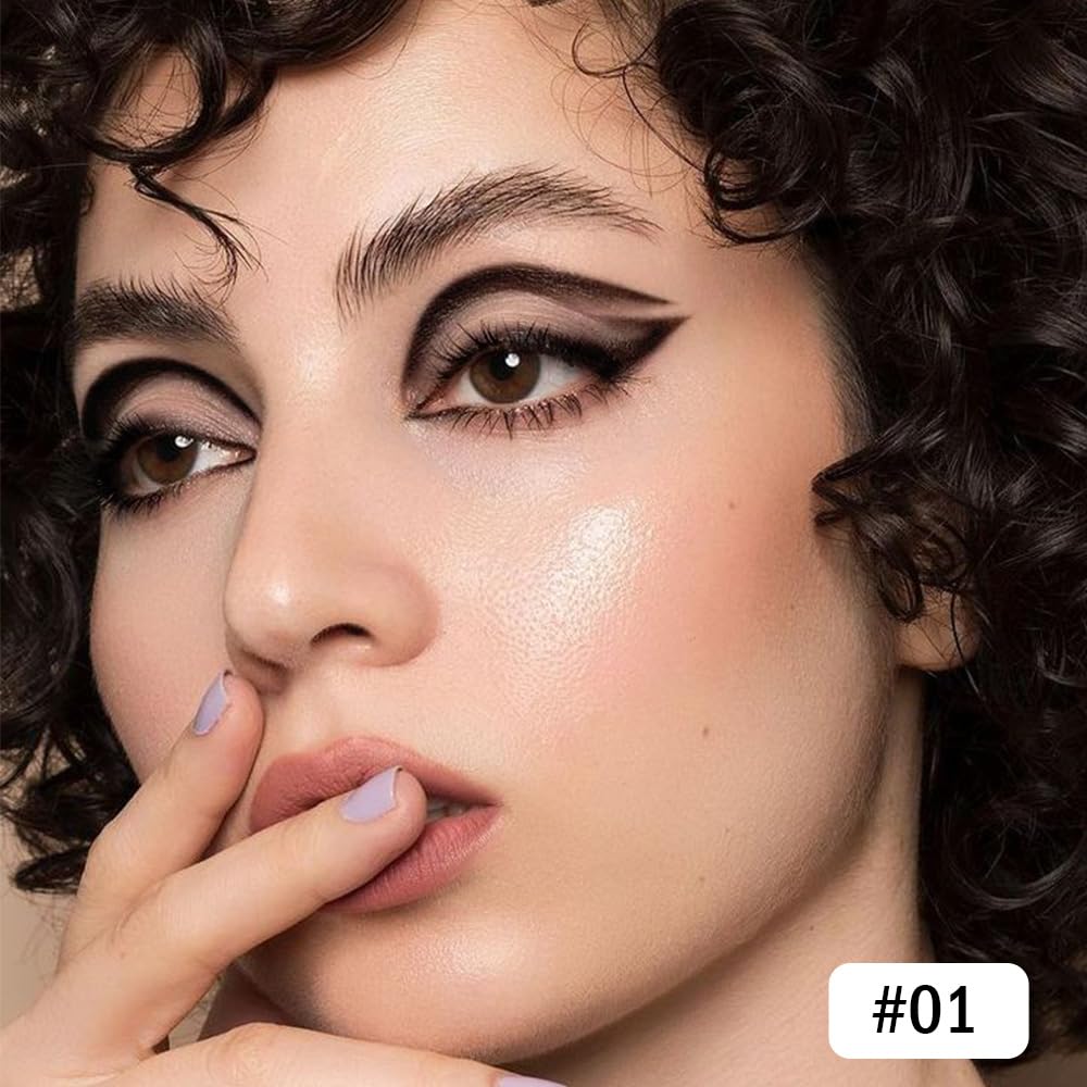 evpct waterproof eyeliner pencil showing smudge-proof finish