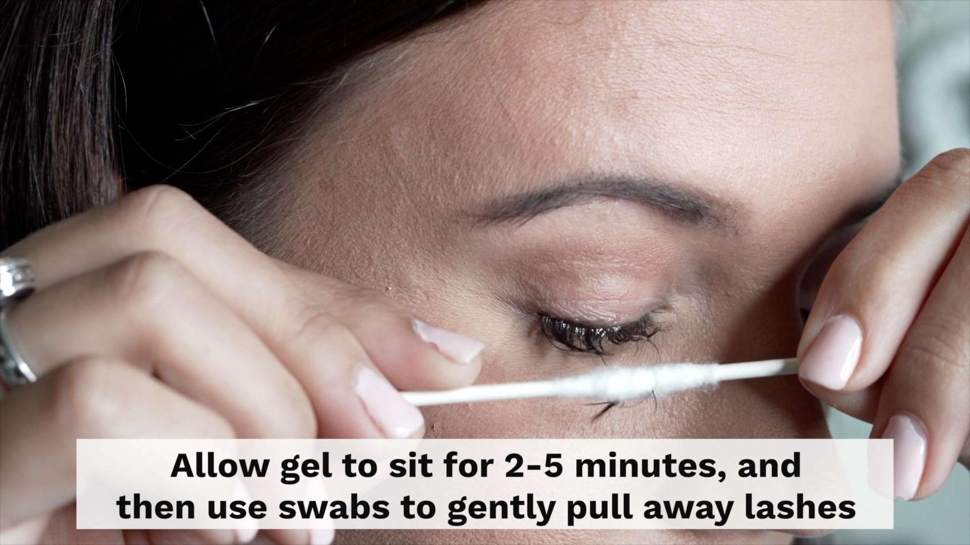 Existing Beauty lash remover quick-action closeup demonstrating fast glue breakdown.