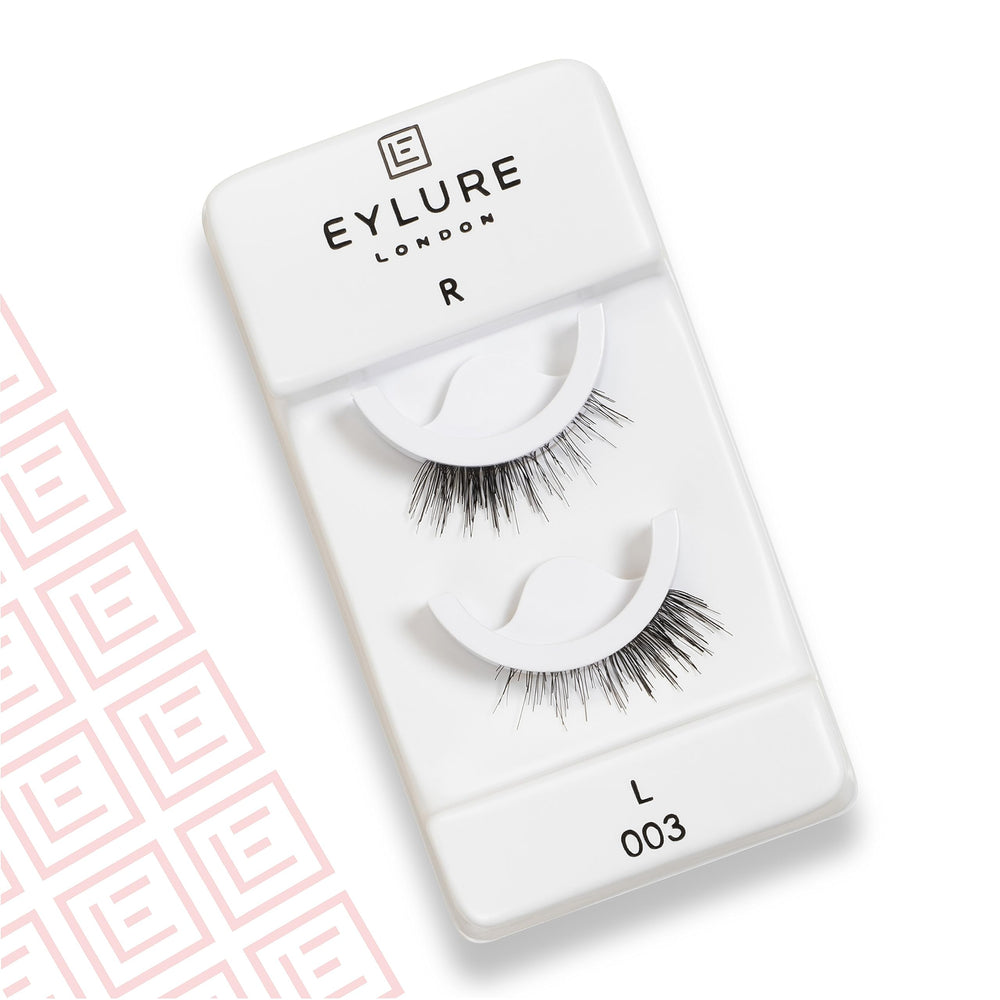 Eylure Pre-Glued Naturals 003 on eye shows built-in eyeliner effect