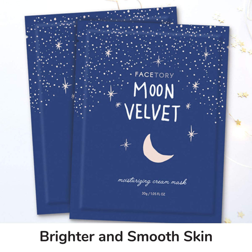 Soft Tencel sheet hugs the face during treatment.