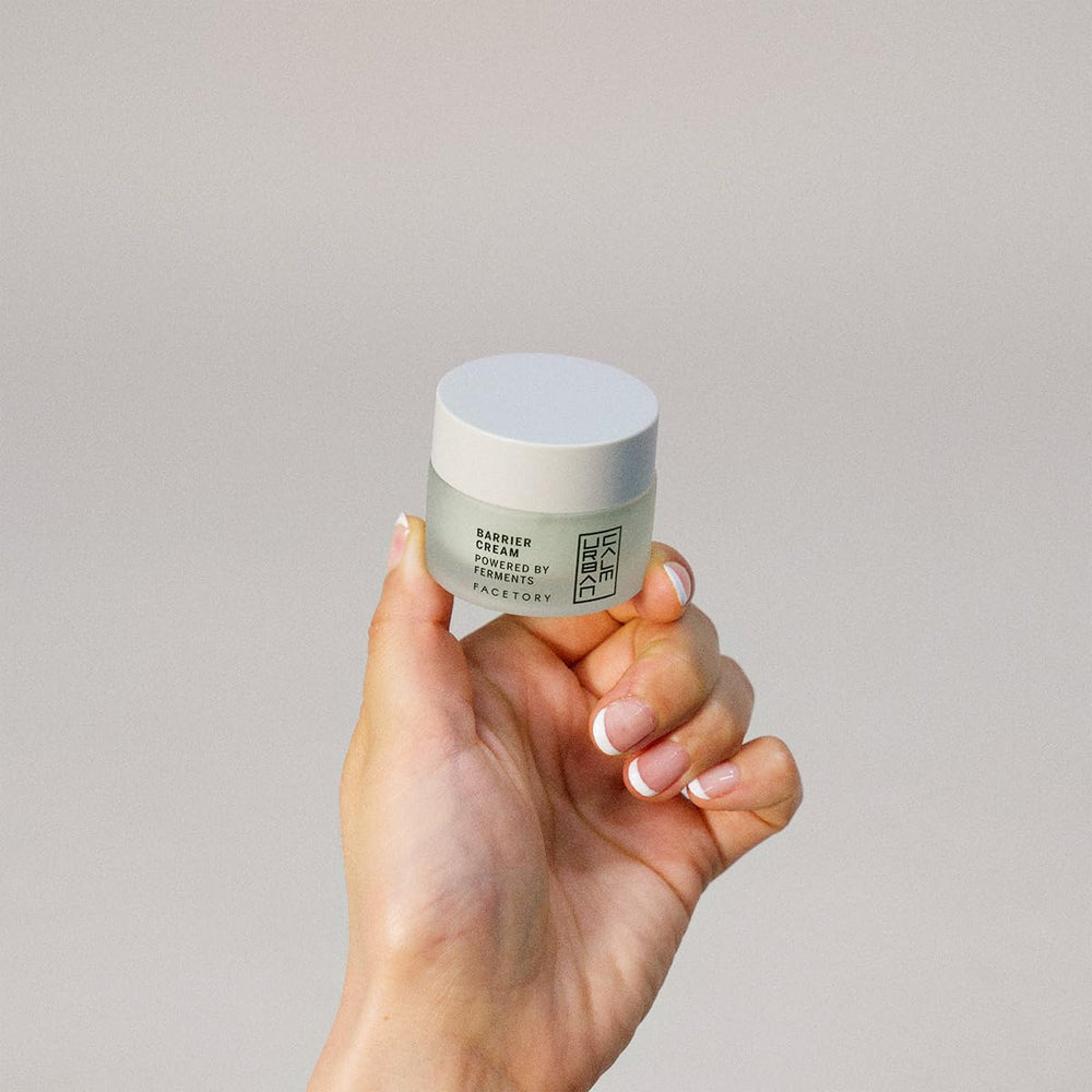 FACETORY Urban Calm Barrier Cream suits oily, dry, and sensitive skin types.