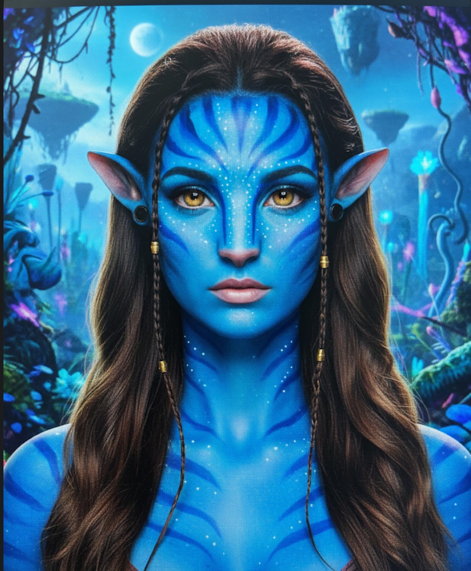 Faglowmify body paint enables full-body Na’vi transformation for photoshoots.