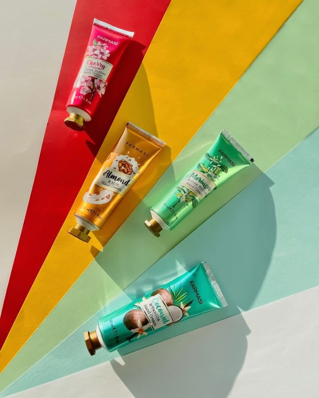 FARMASi Cherry Blossom fragrance hand cream leaves a light aroma.