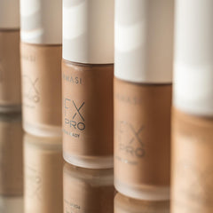 Pore-refining sea-water formula helps refine pores under natural light.
