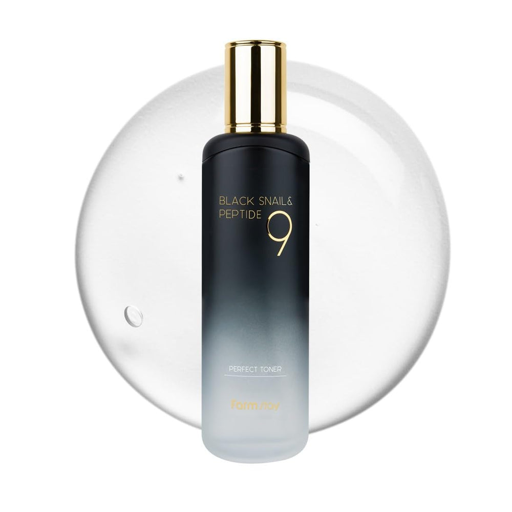 Farmstay bottle front showcases the Black Snail and Peptide 9 Toner for deep hydration.
