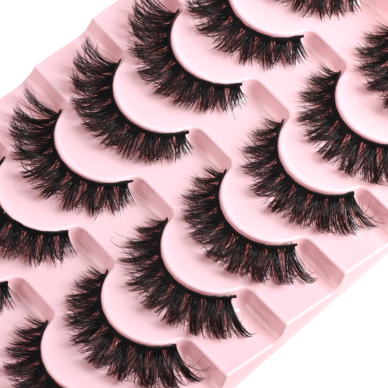FARRED Lashes Easy application for beginners and confident wear.