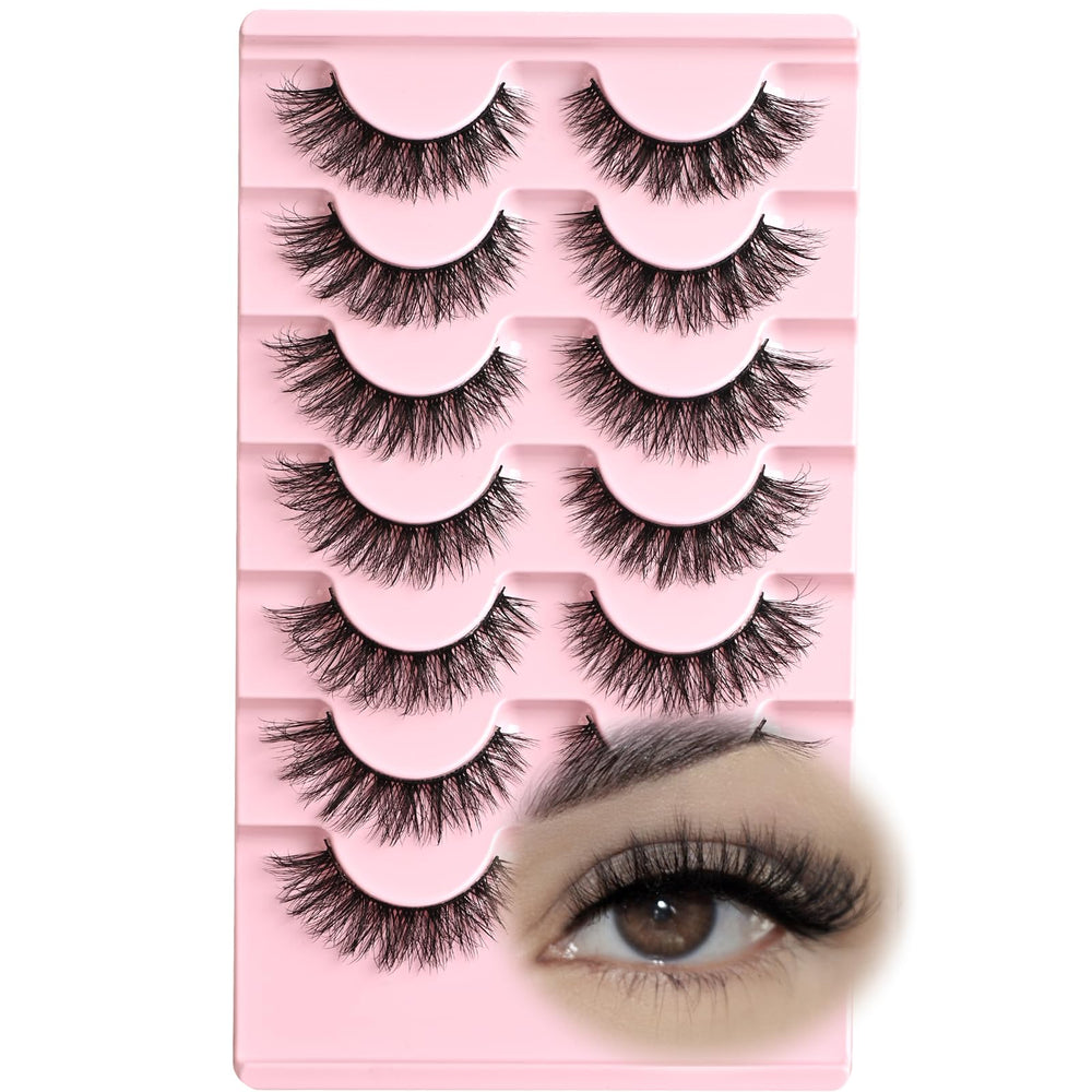 FARRED Natural Lashes Cat Eye lashes offer bright fluttery definition for daily wear.