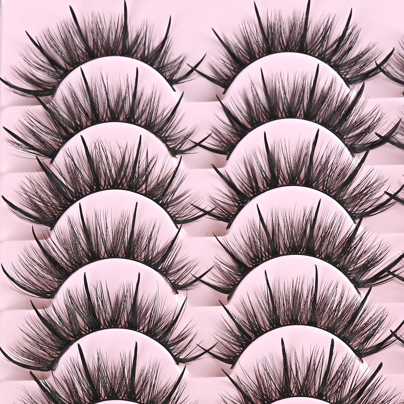 Farred Wispy Lashes ideal for daytime wear with natural enhancement.