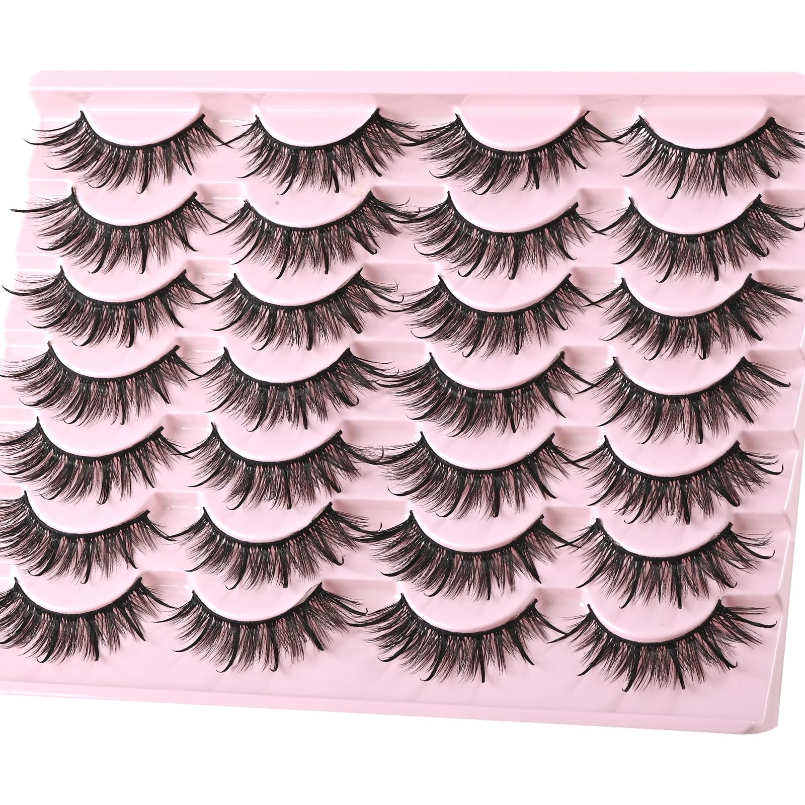 Farred Wispy Lashes mink-equivalent texture for natural, feather-light appeal.