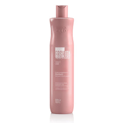 Fashion Gold Shampoo bottle front view highlighting premium packaging and protection.