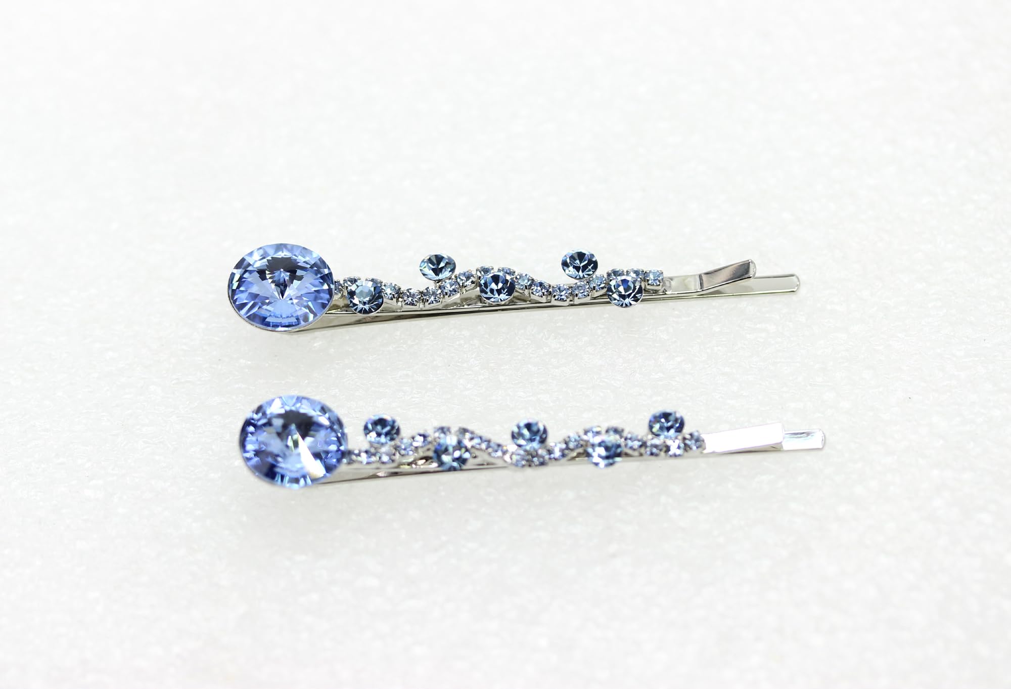Faship hair clip with imitation platinum plating for a polished finish