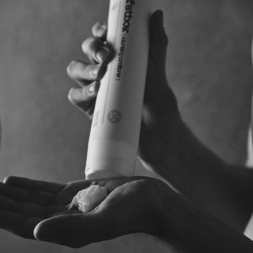 Fatboy Moisturizing Conditioner after-wash shine close-up.