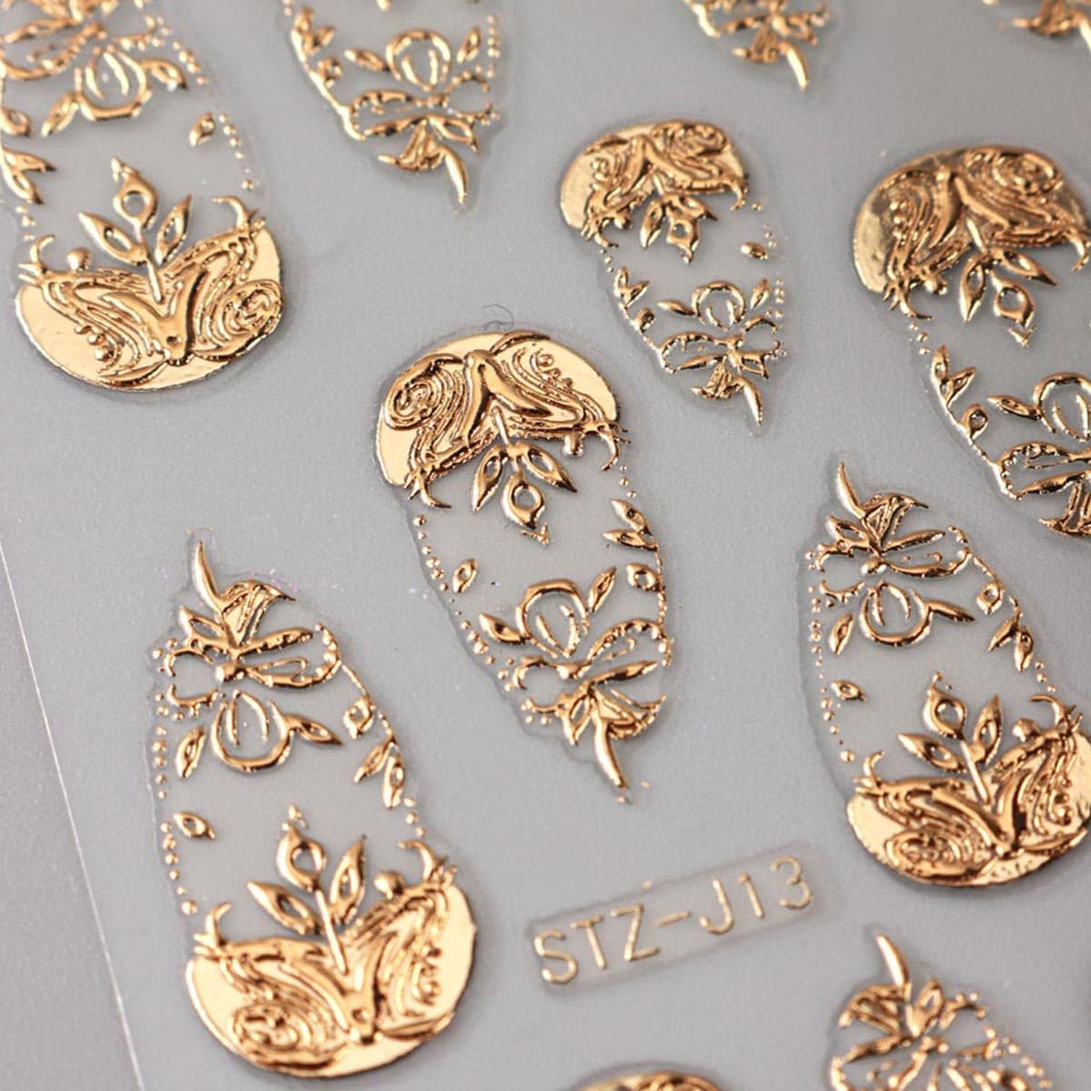 FBABFBUO gold bronzing heart nail art with leaf motif for elegance