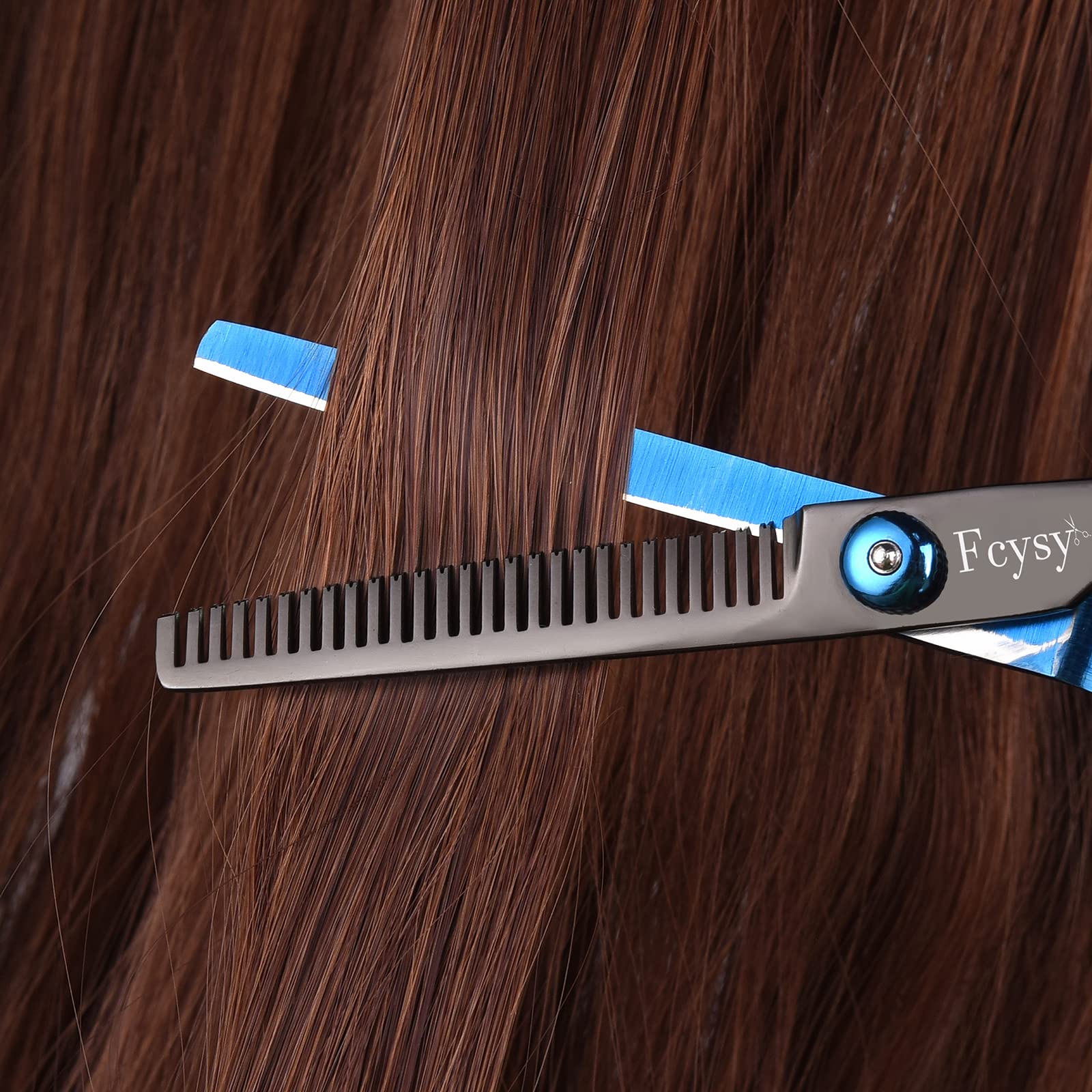 Fcysy stainless steel blades close-up highlighting durability and rust resistance.