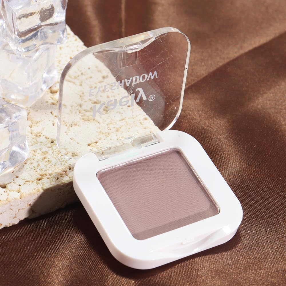 FeiCuiYun matte mauve taupe palette travel-friendly compact ideal for quick upgrades
