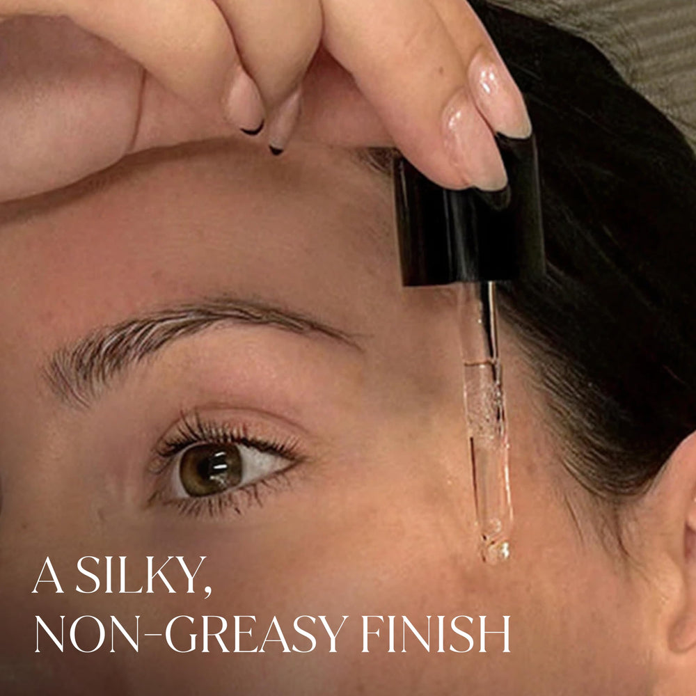 FEMMUE Camellia Elixir night routine scene showing lightweight hydration.