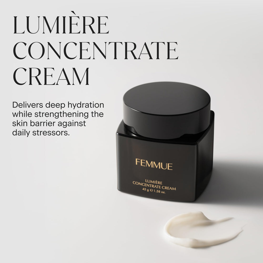 Lumière Cream application on skin with silky glide
