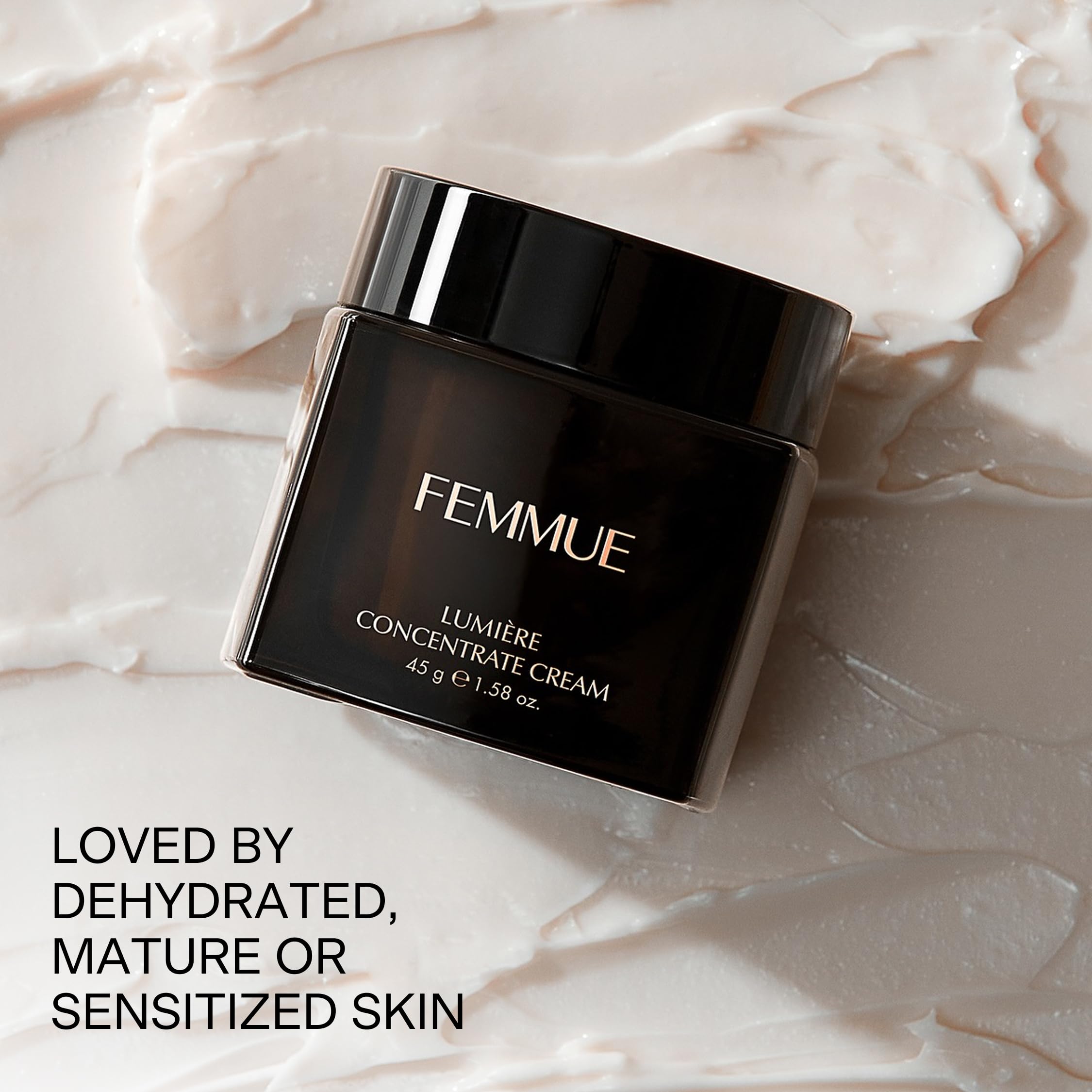 FEMMUE Lumière application under makeup shows smooth, primer-like feel