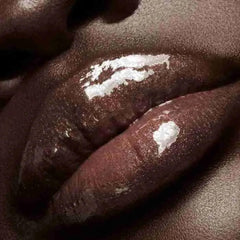 Gloss Bomb provides a gentle warming tingling sensation for fuller-looking lips