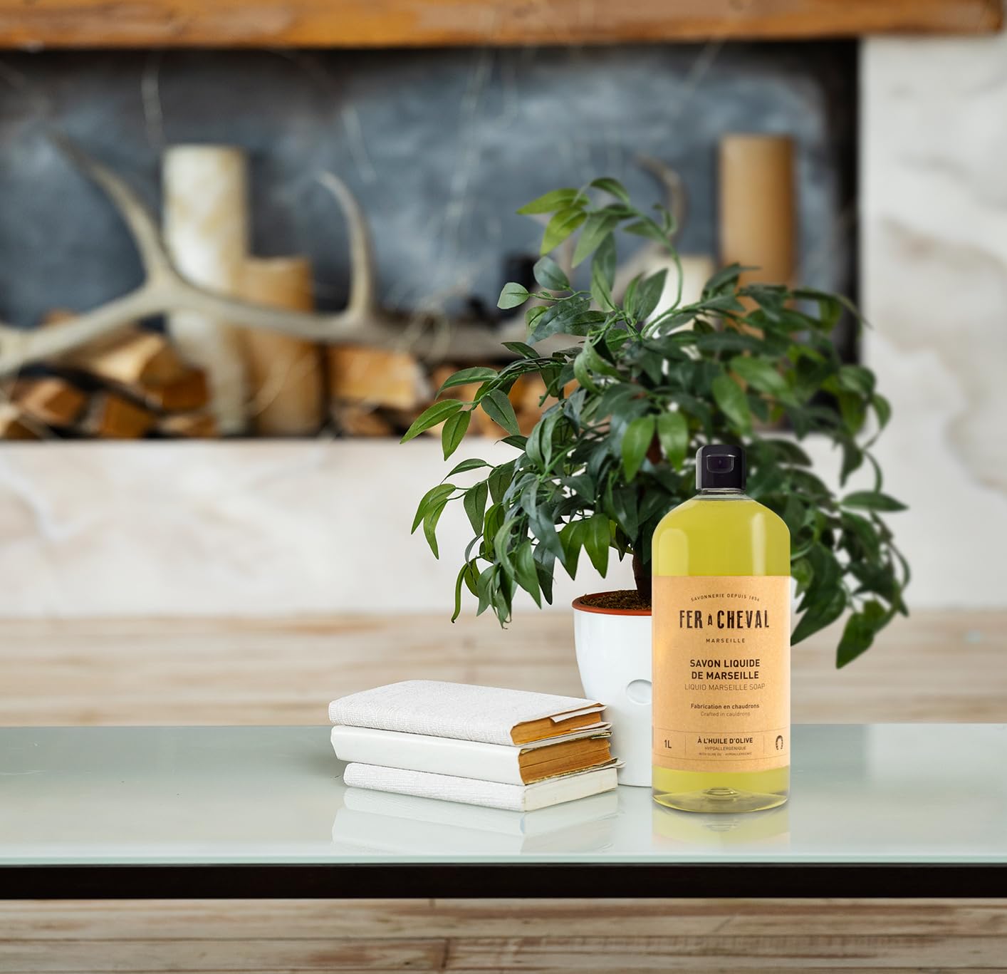 Fer à Cheval Marseille soap packaging emphasizes simple, eco-friendly design.