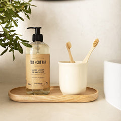 Fer à Cheval unscented soap pump highlights fragrance-free formula for sensitive skin.