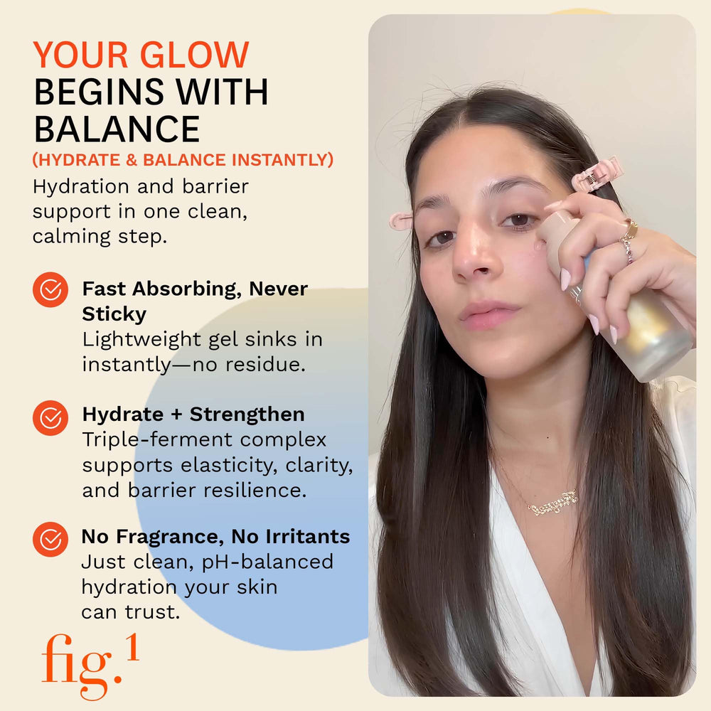 Fig.1 Toner gel texture close-up highlighting lightweight formula