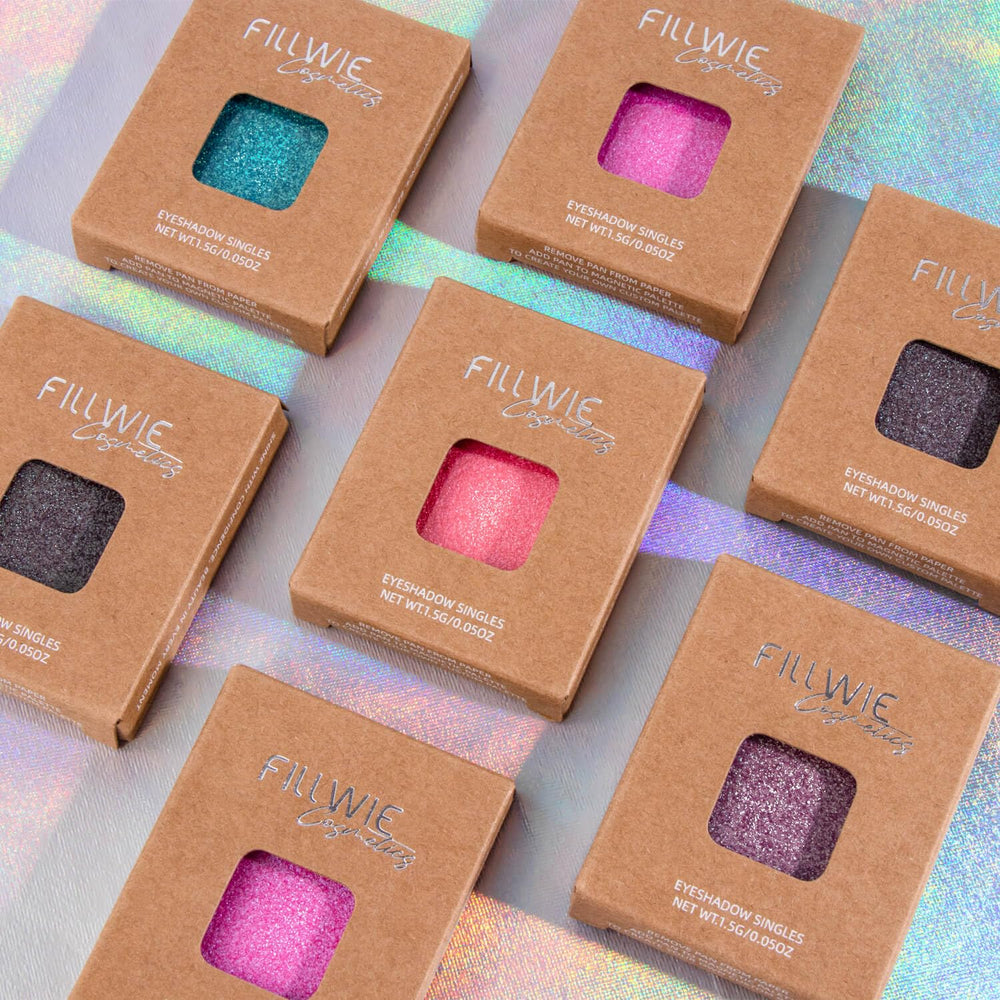 Fillwie Chameleon compact-pressed-powder fits into magnetic palettes for easy mixing.