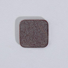 Fillwie Chameleon magnetic snap into palette for secure customization.