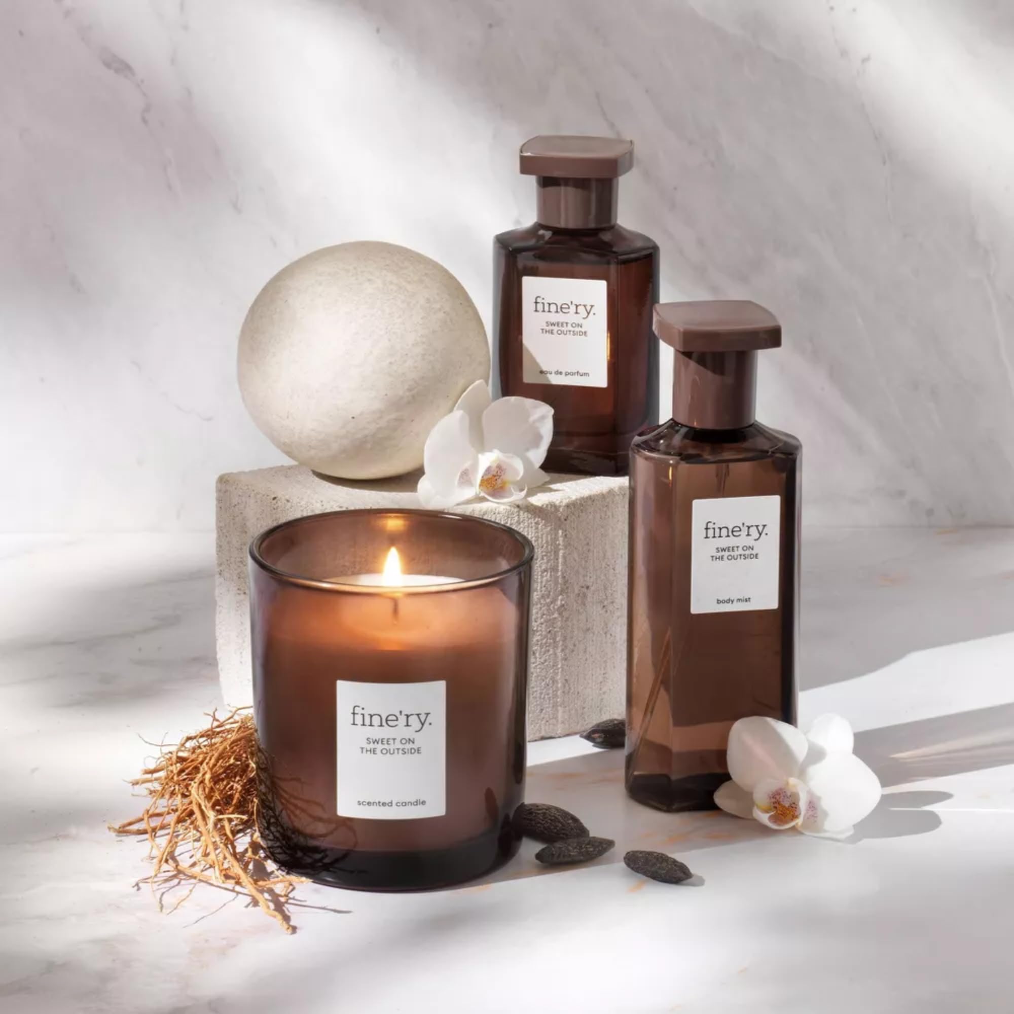 Fine'ry Sweet travel-size packaging makes fragrance accessible on the go.