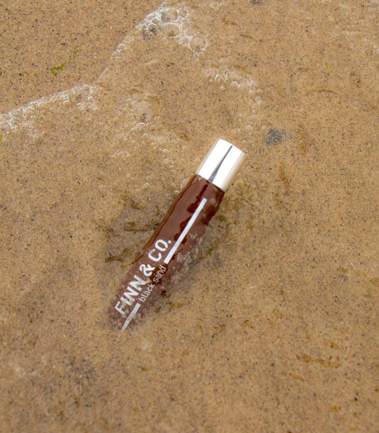 Finn & Co Black Sand clean, paraben-free formula.