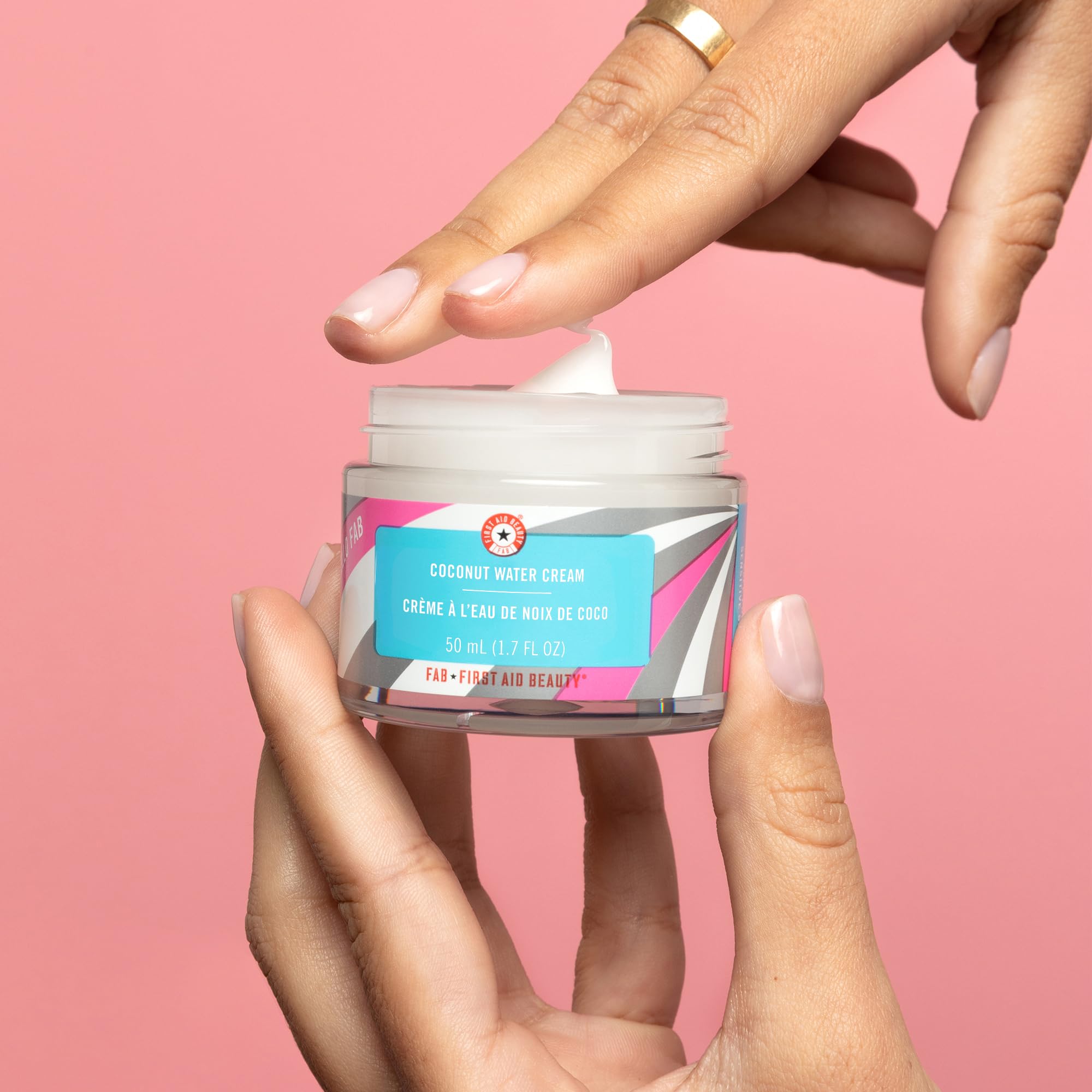 First Aid Beauty Coconut Water Cream vegan, dermatologist-tested icon highlight.