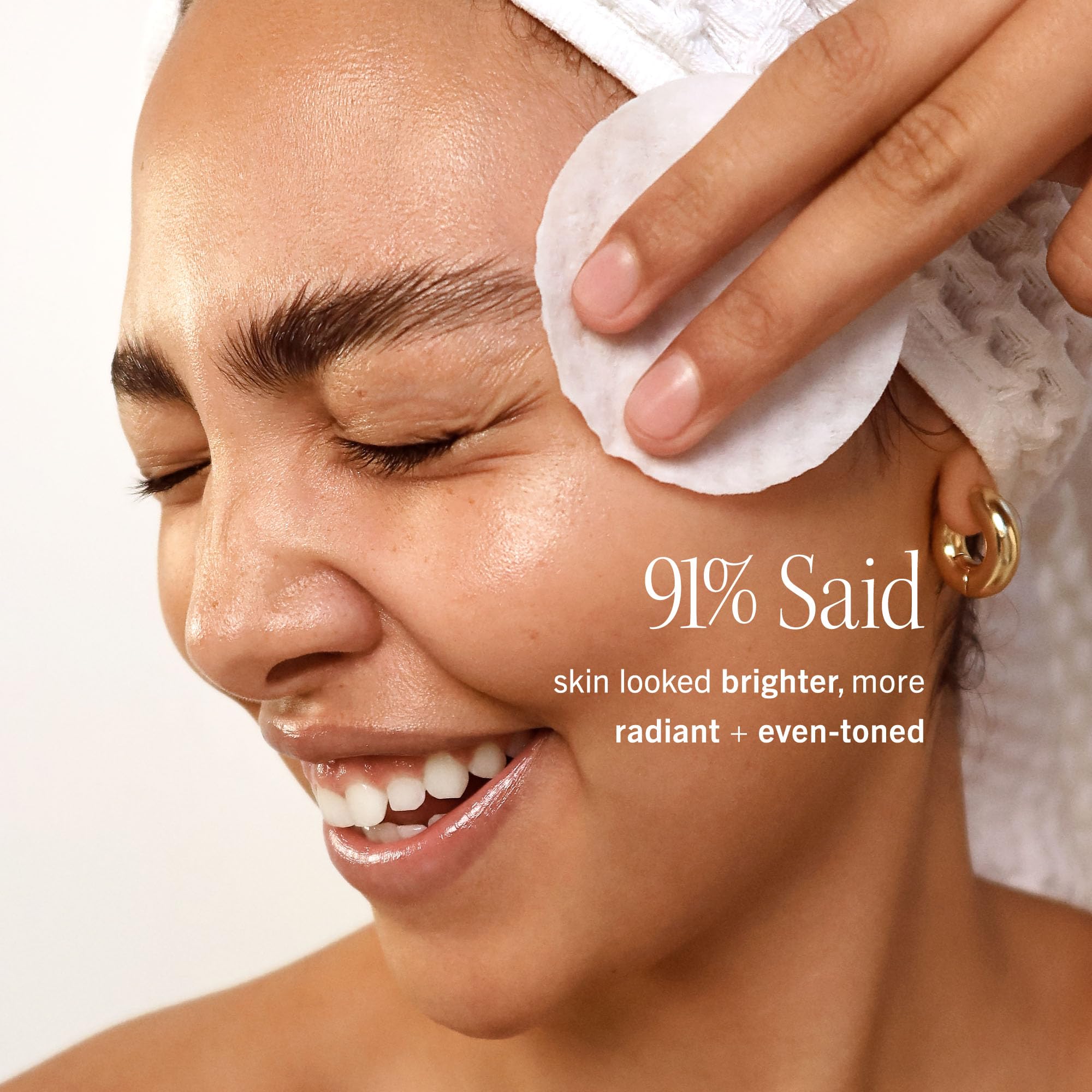 Fragrance-free, vegan formula suitable for sensitive skin.
