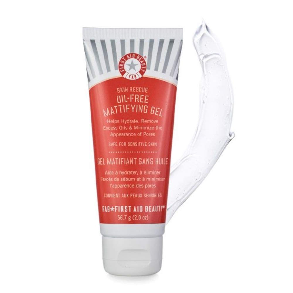 First Aid Beauty Skin Rescue Gel texture application yields mattifying, pore-minimizing feel on oily skin.