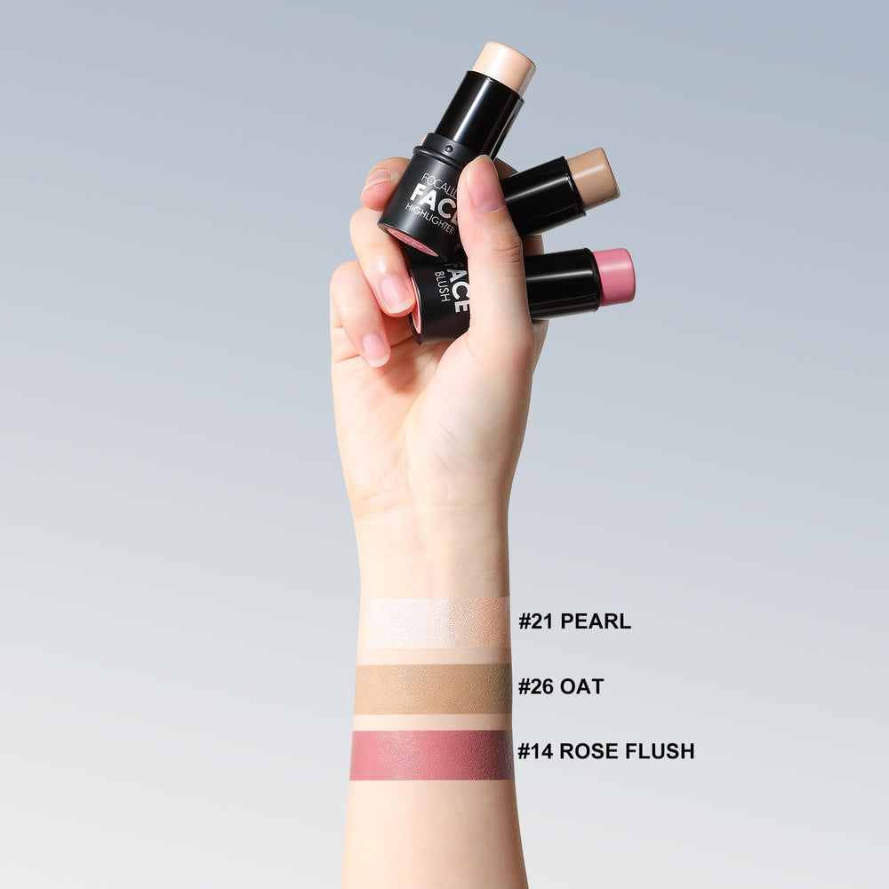 FOCALLURE bronzer highlighter blush trio on skin for soft radiance.
