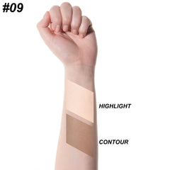 FOCALLURE bronzer swatch on cheek shows warm contour