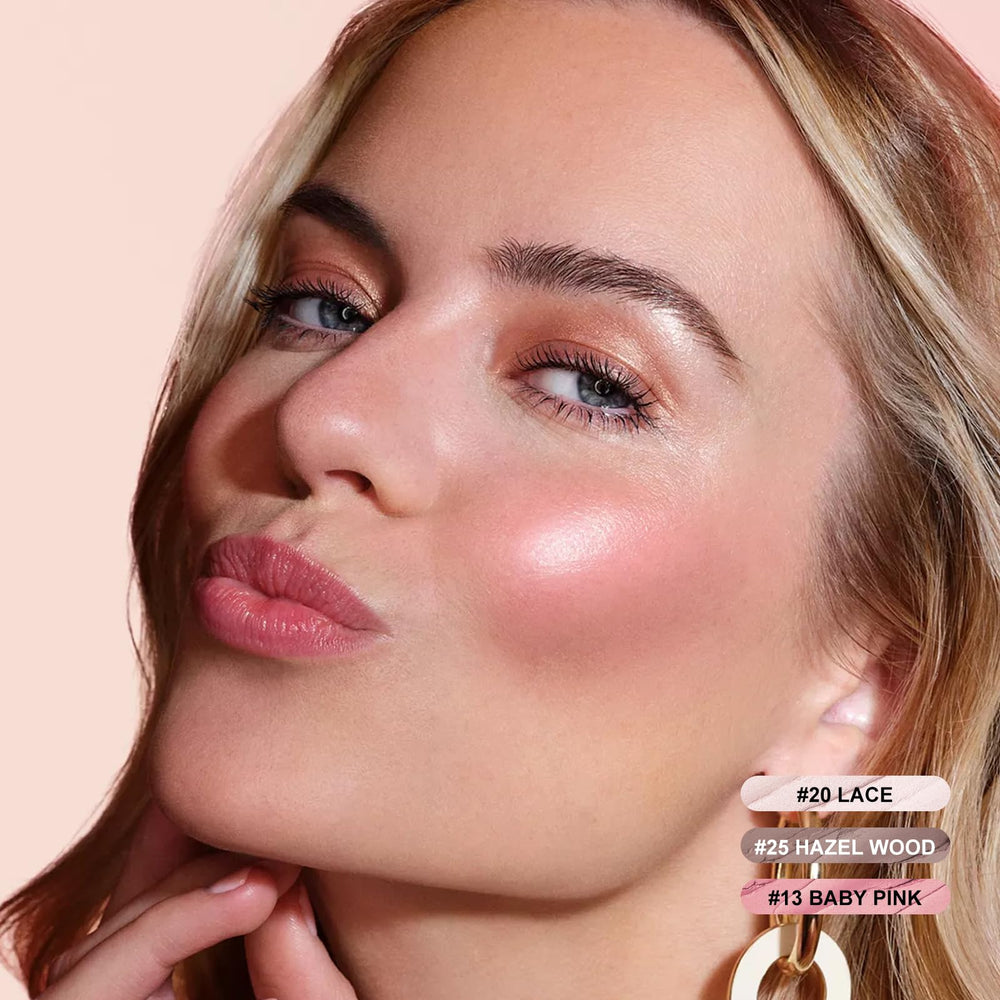 FOCALLURE contour sticks swatch showing blendable cream for all-day natural finish.