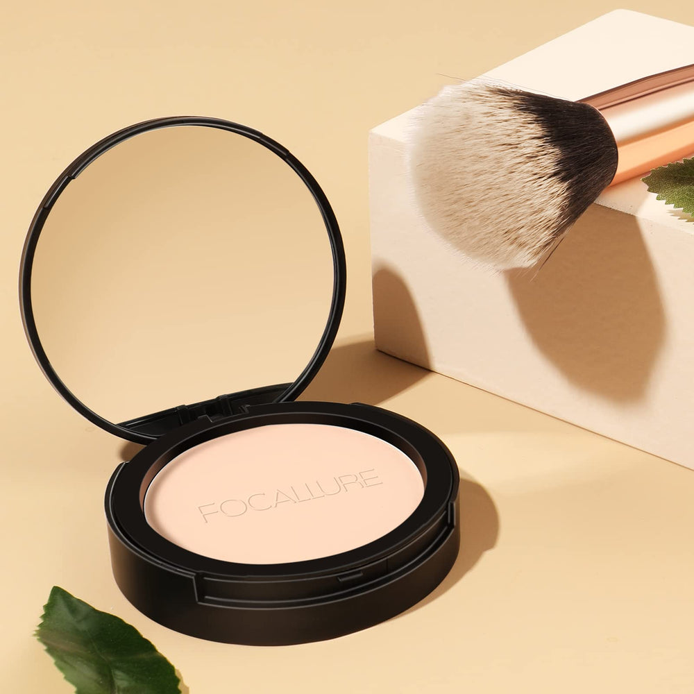 FOCALLURE Flawless Pressed Powder ivory set-on-foundation versatility