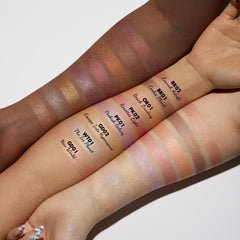 FOCALLURE Shimmer highlighter cheekbone-define look with luminous accent.